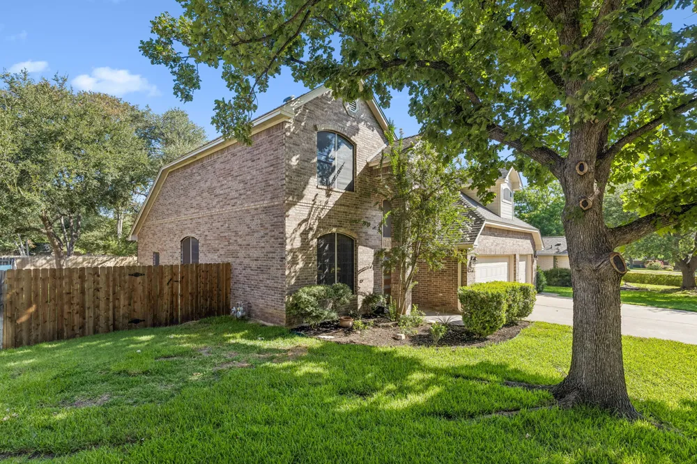 1908 Clearwater Drive Round Rock, TX 78681