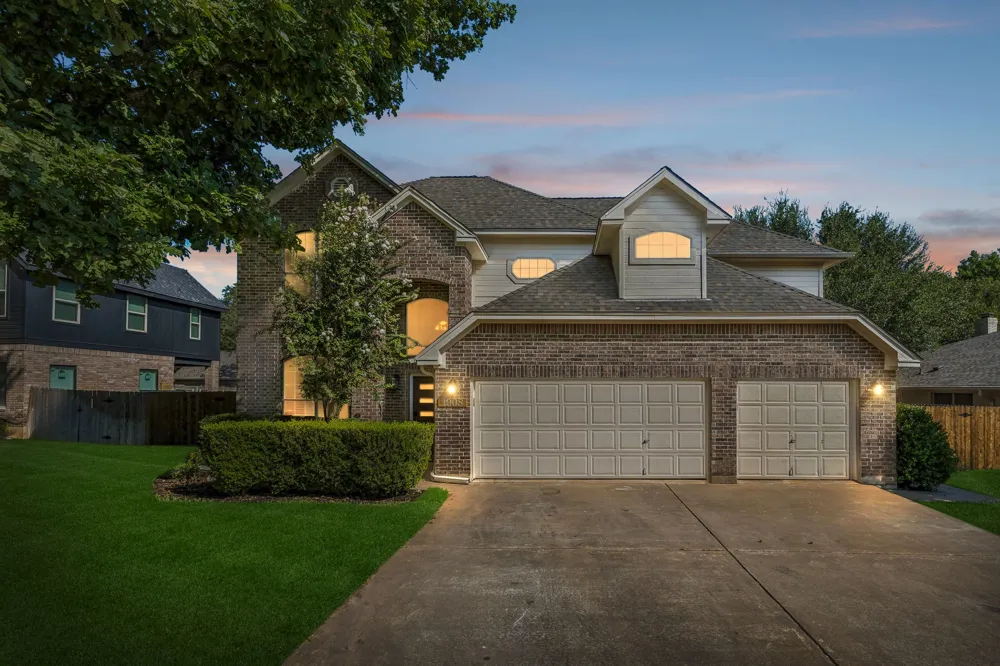 1908 Clearwater Drive Round Rock, TX 78681