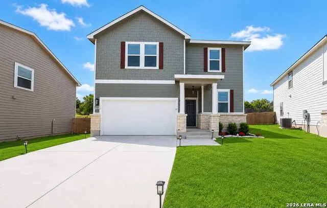 5306 LISA PT St Hedwig, TX 78152