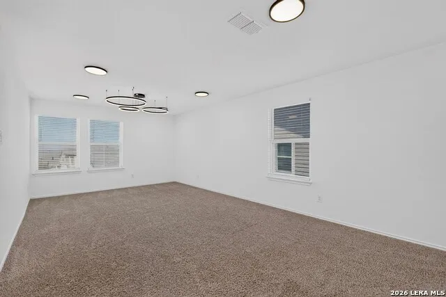 5306 LISA PT St Hedwig, TX 78152
