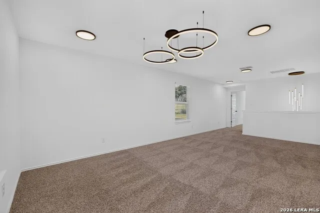 5306 LISA PT St Hedwig, TX 78152