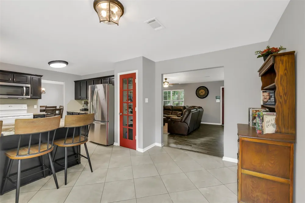 100 Oak Hollow Boulevard Hockley, TX 77447