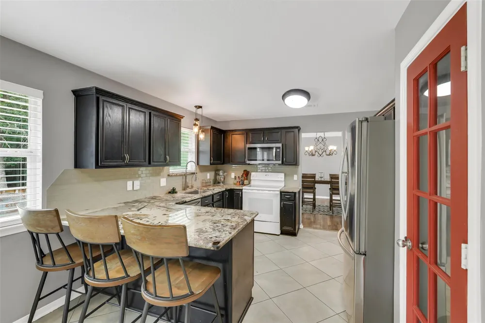 100 Oak Hollow Boulevard Hockley, TX 77447