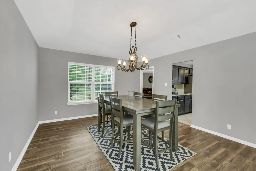 100 Oak Hollow Boulevard Hockley, TX 77447