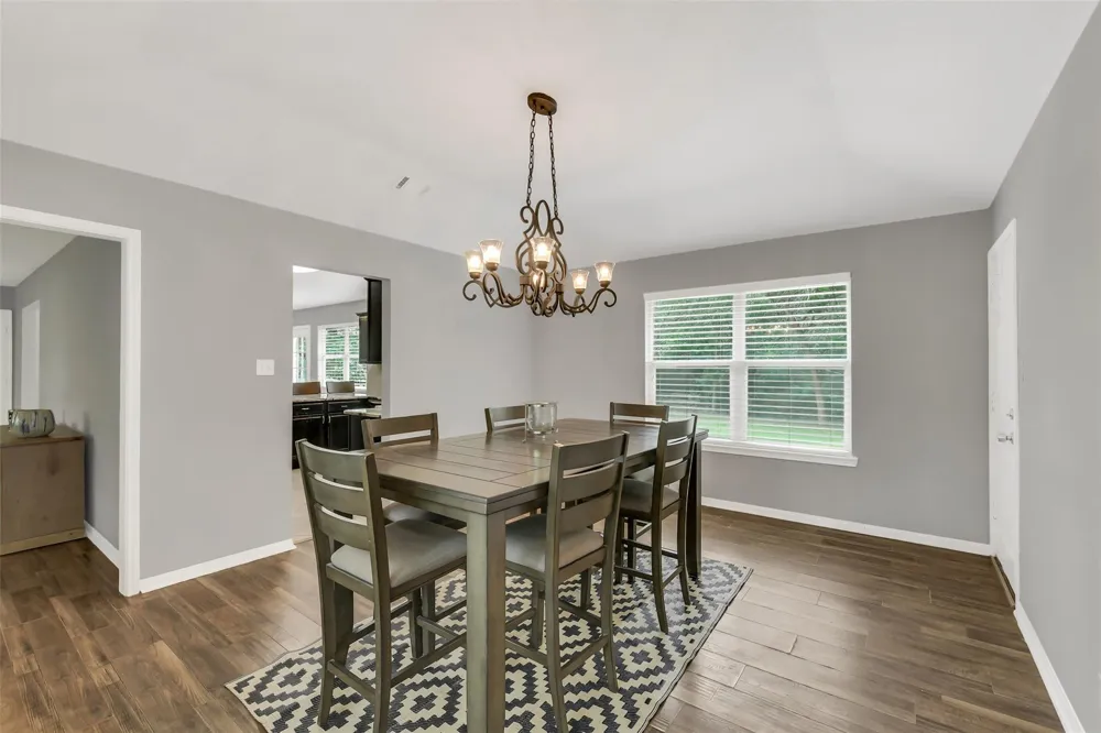 100 Oak Hollow Boulevard Hockley, TX 77447