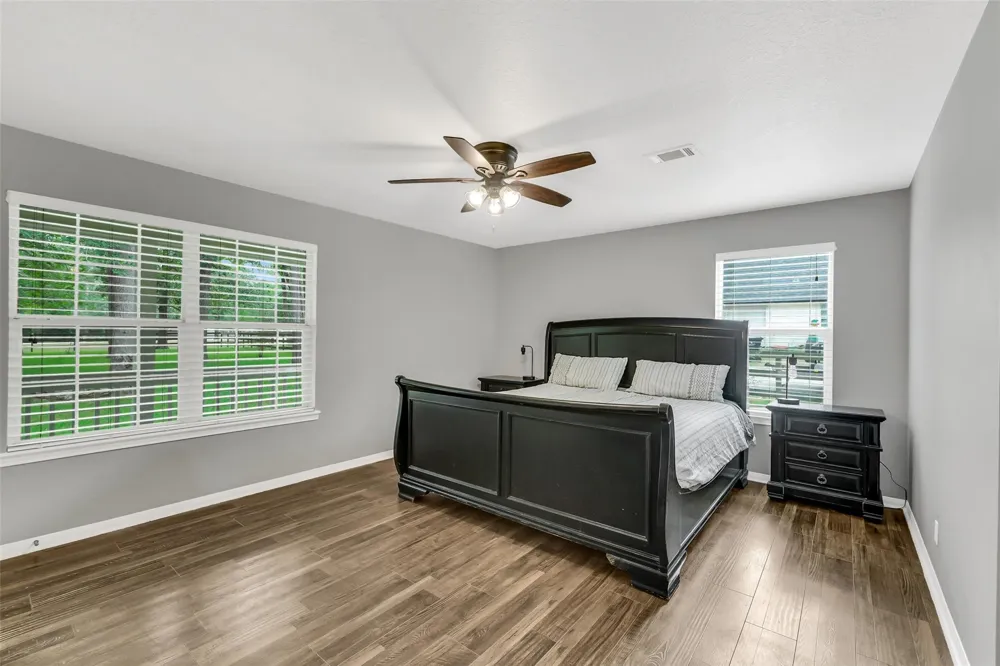 100 Oak Hollow Boulevard Hockley, TX 77447