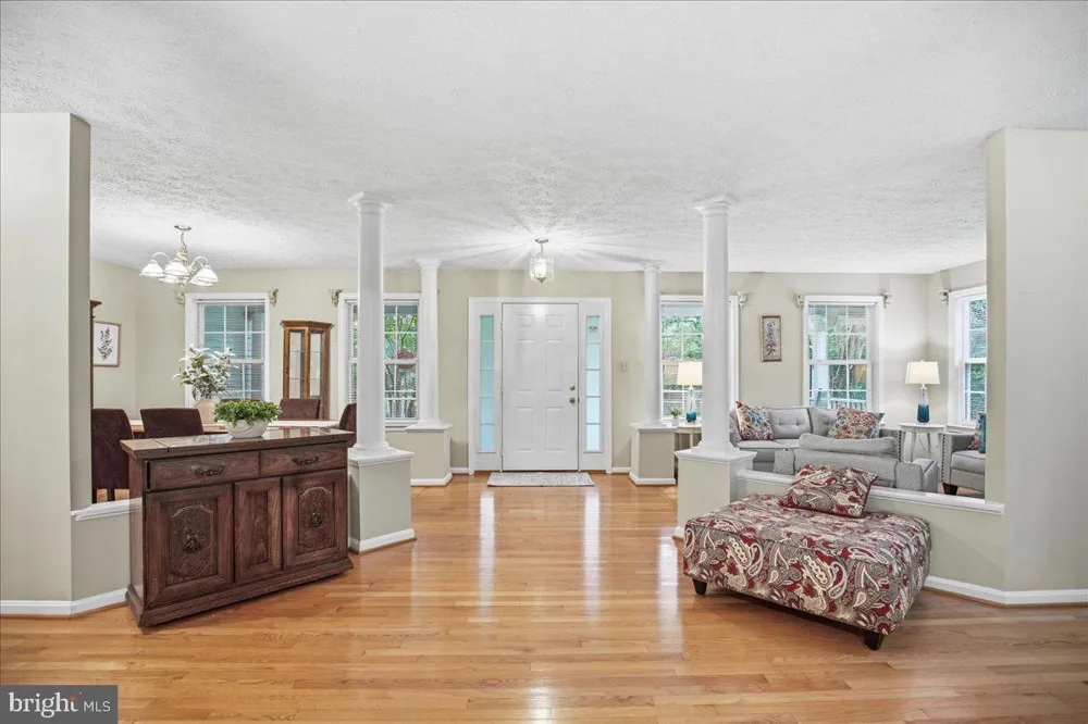 8175 ELIZABETH LANE La Plata, MD 20646