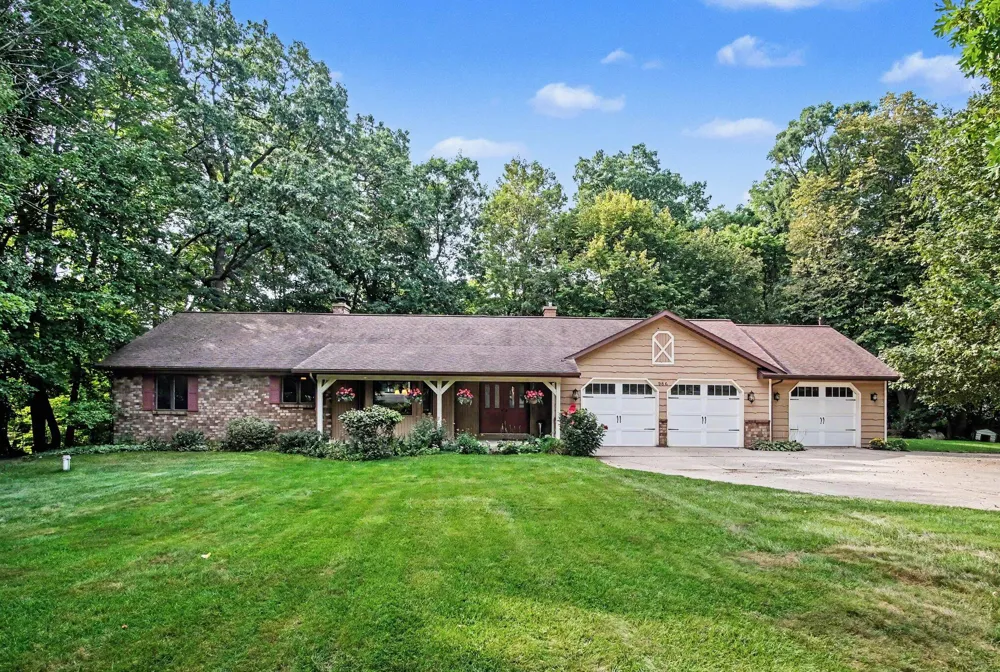 986 Luce Street SW Grand Rapids, MI 49534