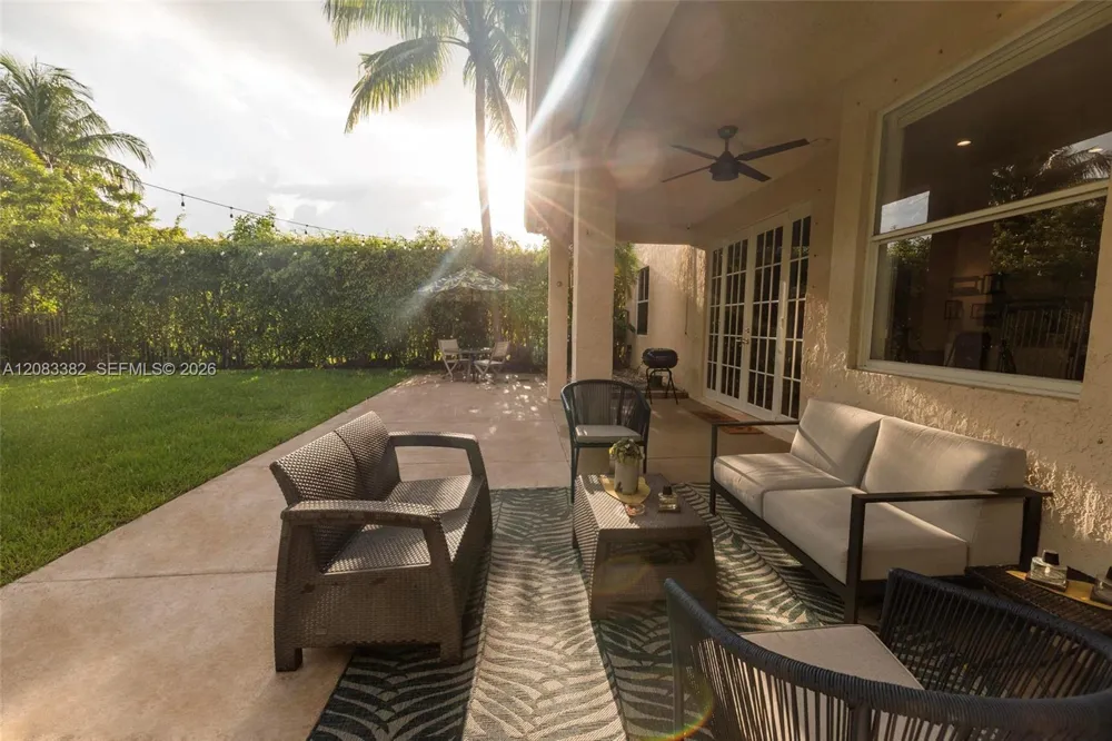 3652 Falcon Ridge Cir #0 Weston, FL 33331