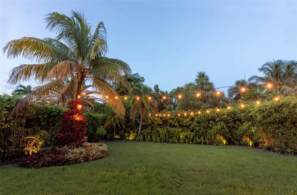3652 Falcon Ridge Cir #0 Weston, FL 33331