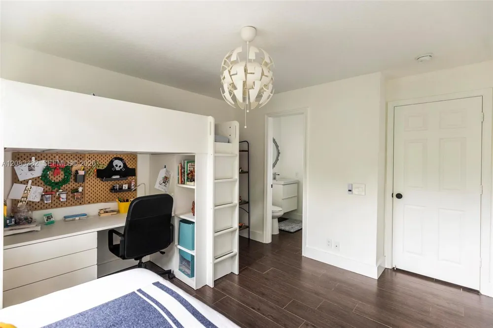 3652 Falcon Ridge Cir #0 Weston, FL 33331