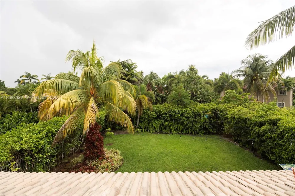 3652 Falcon Ridge Cir #0 Weston, FL 33331