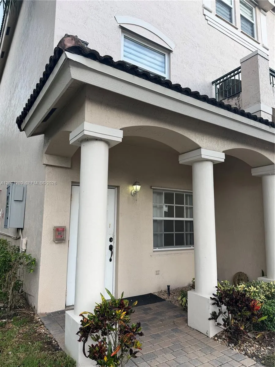 5630 NW 114th Path #101 Doral, FL 33178