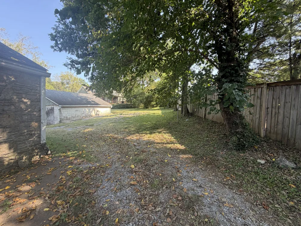 1137 McAlpine Ave #A Nashville, TN 37216