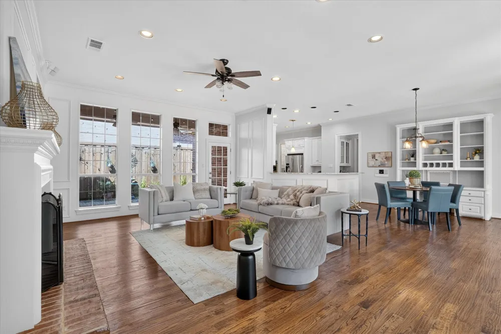 4816 Sandestin Drive Dallas, TX 75287