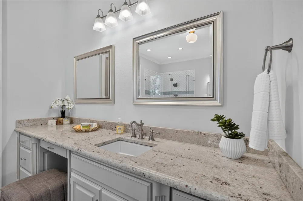 4816 Sandestin Drive Dallas, TX 75287