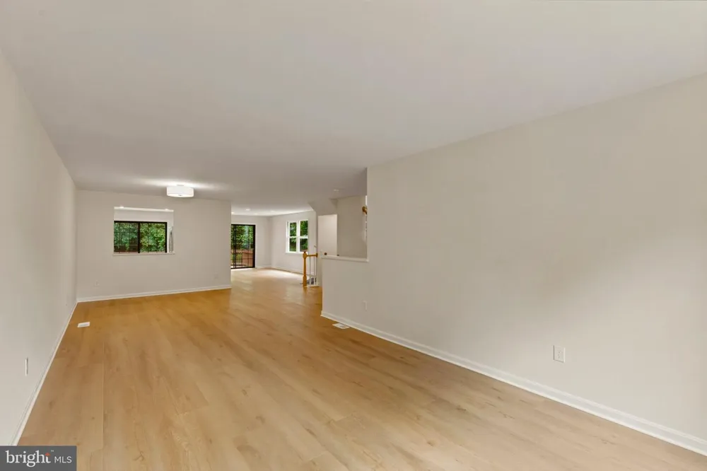 7937 VALLEYFIELD DRIVE Springfield, VA 22153
