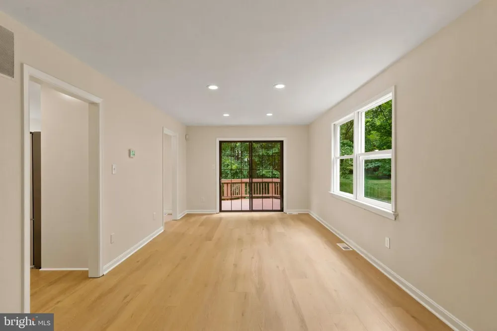 7937 VALLEYFIELD DRIVE Springfield, VA 22153