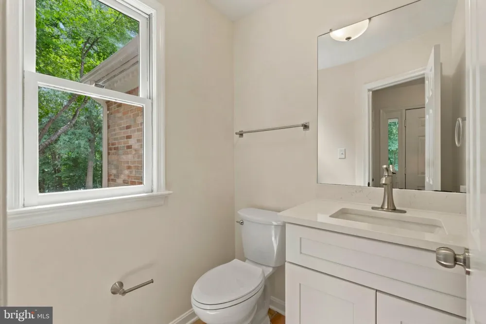 7937 VALLEYFIELD DRIVE Springfield, VA 22153