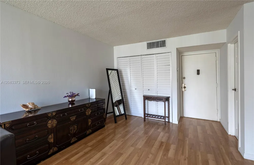17011 Bay Rd #716 Sunny Isles Beach, FL 33160