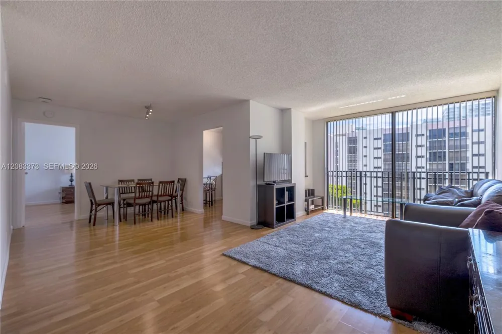 17011 Bay Rd #716 Sunny Isles Beach, FL 33160