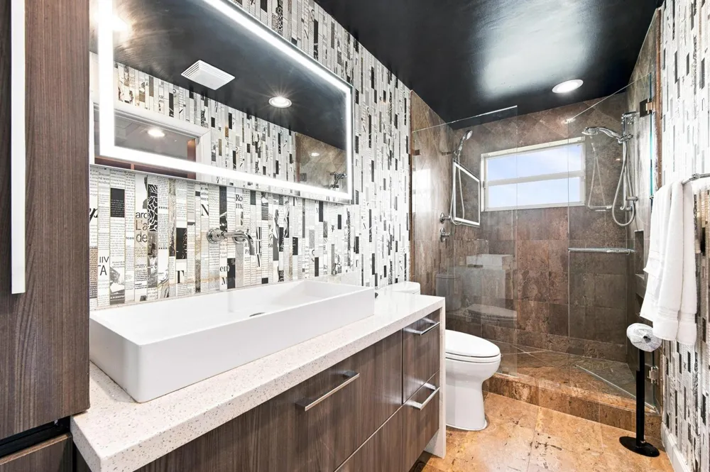 4710 NE 27TH AVENUE Fort Lauderdale, FL 33308