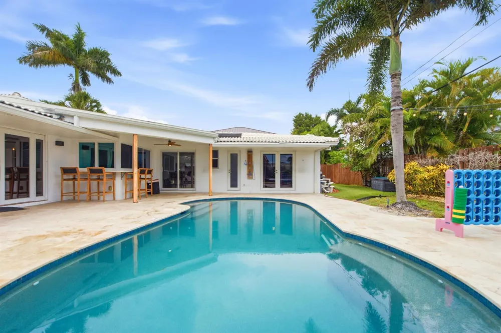 4710 NE 27TH AVENUE Fort Lauderdale, FL 33308