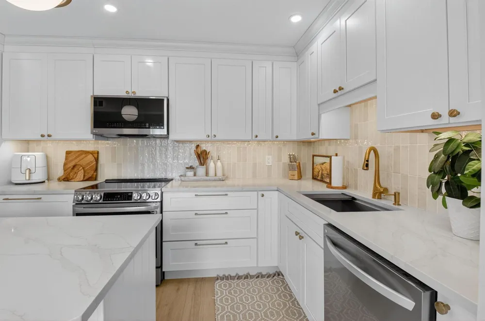 1010 NE 8th Avenue #39G Delray Beach, FL 33483