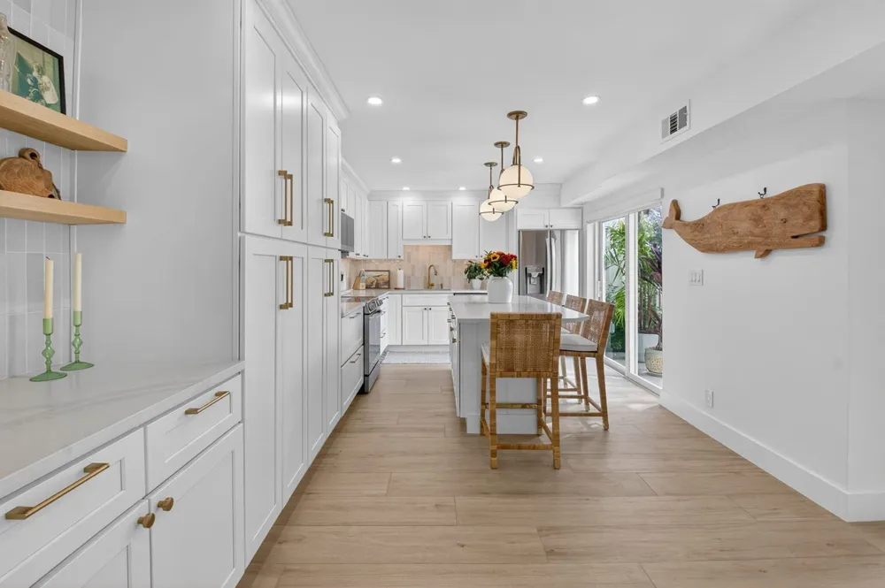 1010 NE 8th Avenue #39G Delray Beach, FL 33483