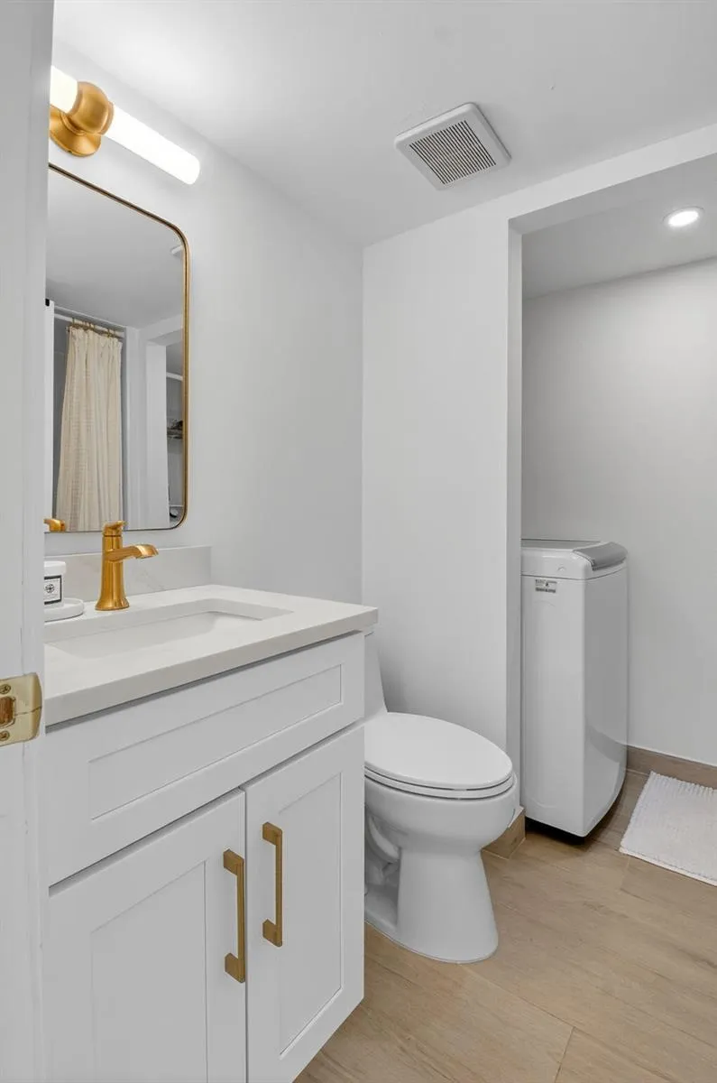 1010 NE 8th Avenue #39G Delray Beach, FL 33483