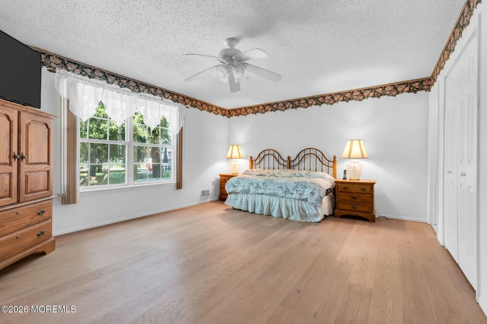 95 Sleepy Hollow Drive Brick, NJ 08724