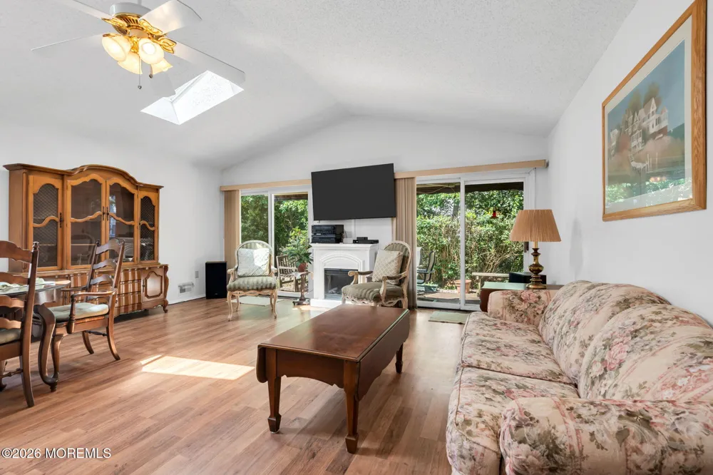 95 Sleepy Hollow Drive Brick, NJ 08724