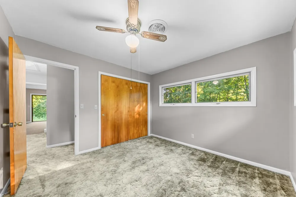 301 Sanford Ln Lawrenceburg, TN 38464