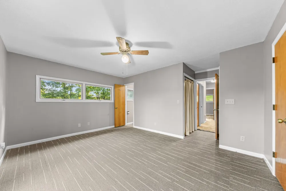 301 Sanford Ln Lawrenceburg, TN 38464