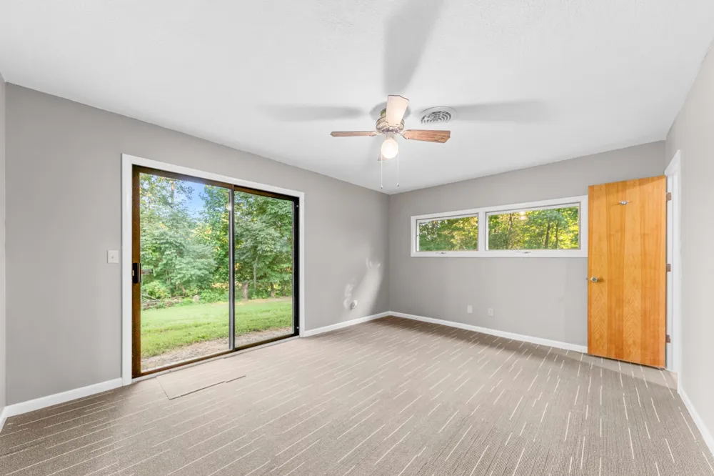 301 Sanford Ln Lawrenceburg, TN 38464