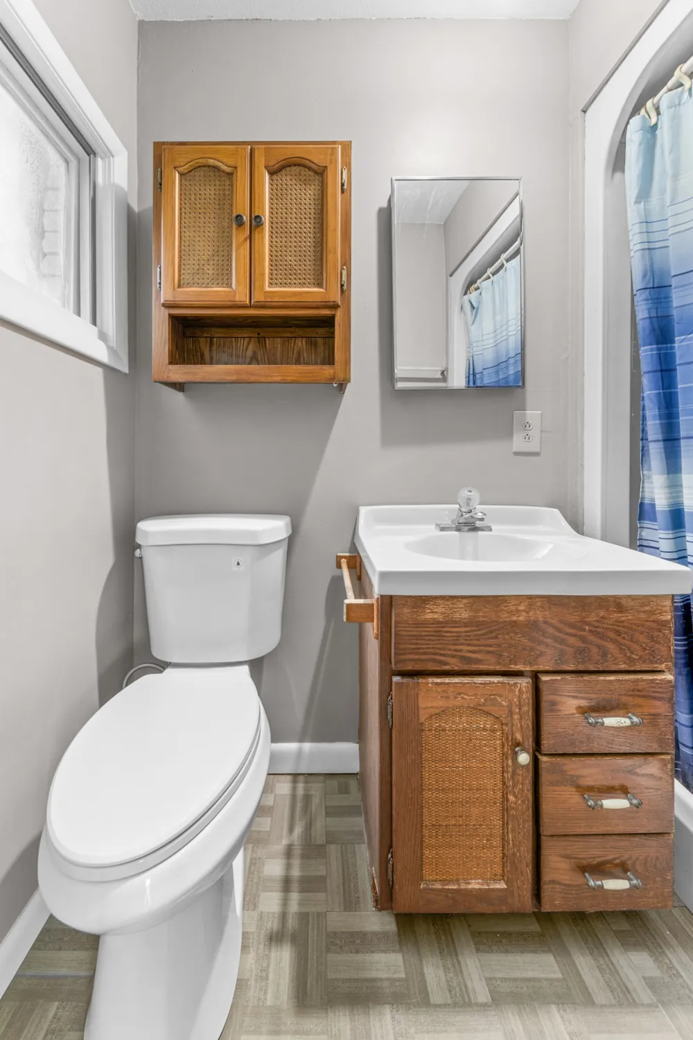 301 Sanford Ln Lawrenceburg, TN 38464