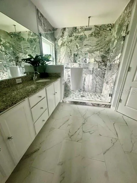 2828 RUNYON CIRCLE Orlando, FL 32837