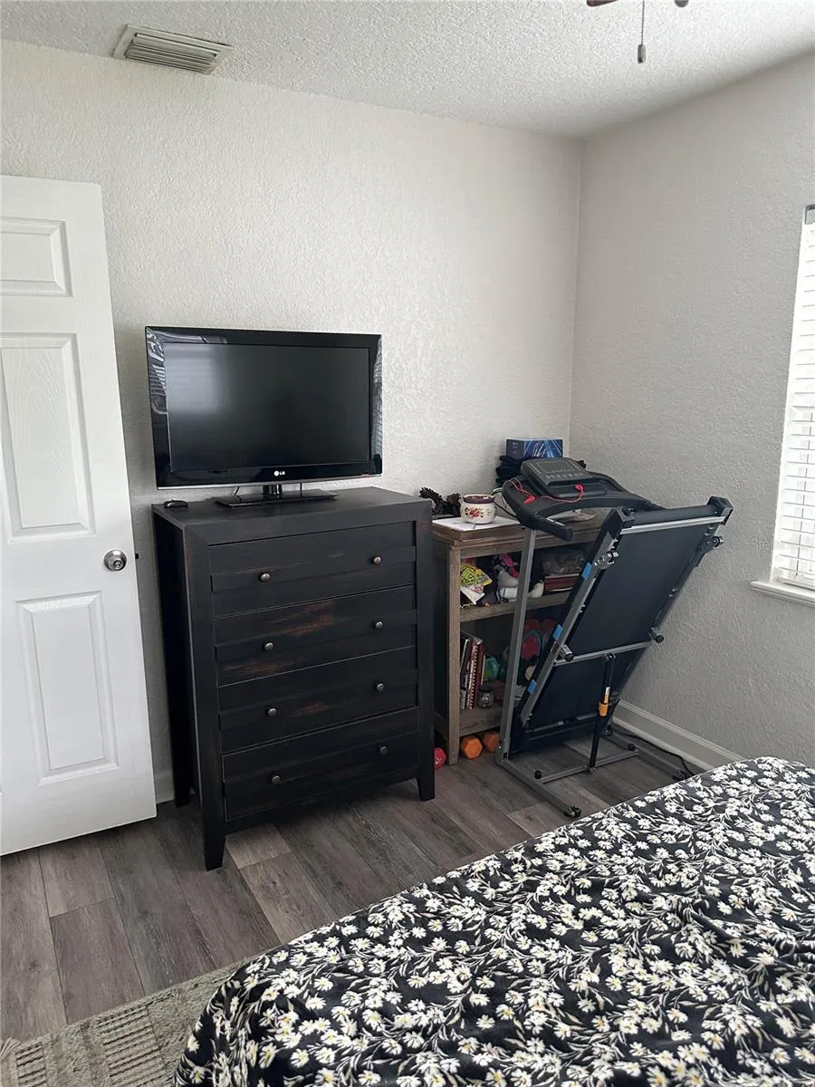 10735 63RD AVENUE Seminole, FL 33772