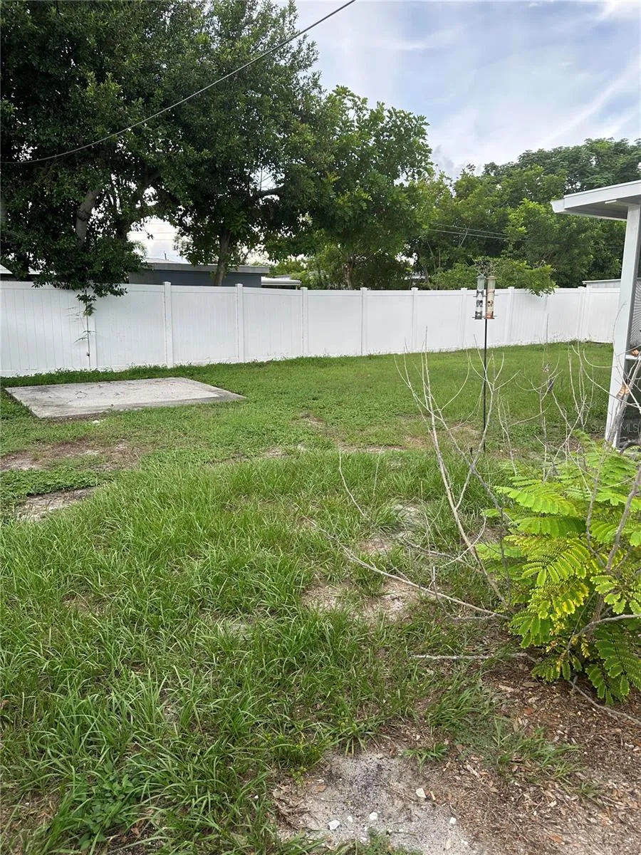 10735 63RD AVENUE Seminole, FL 33772