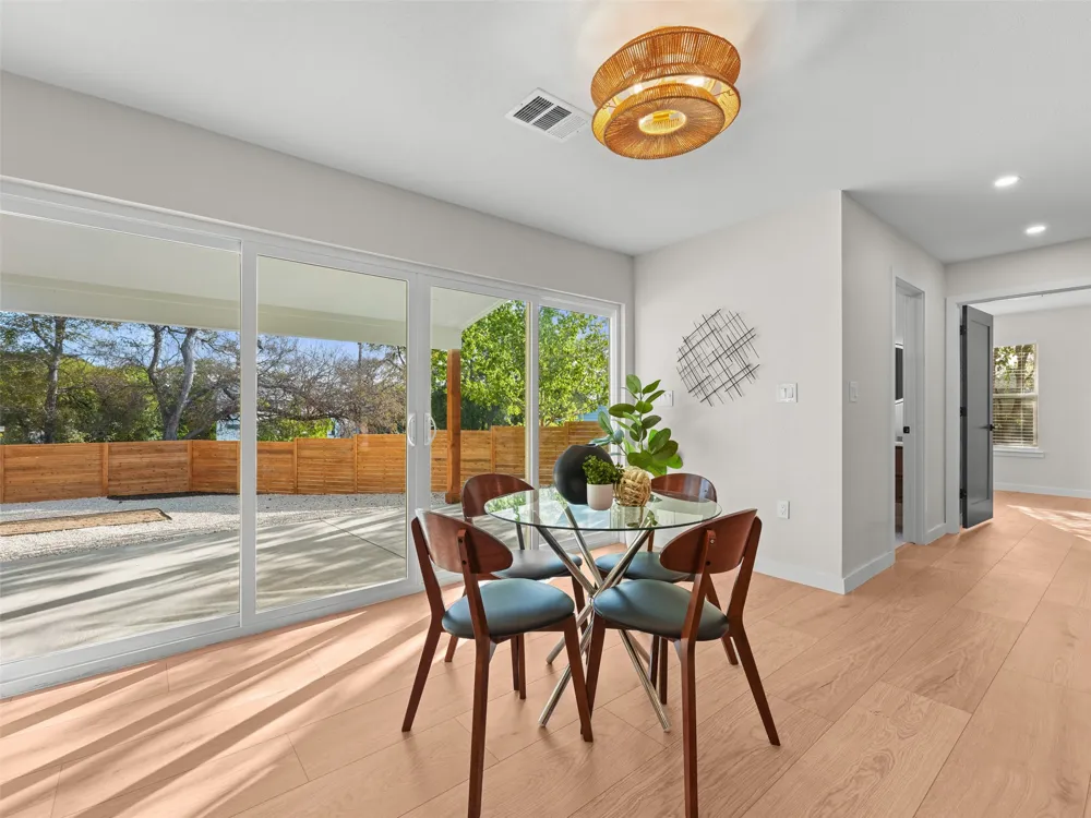 3008 Cedarlawn Circle Austin, TX 78723
