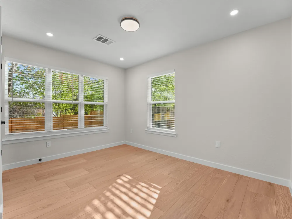 3008 Cedarlawn Circle Austin, TX 78723