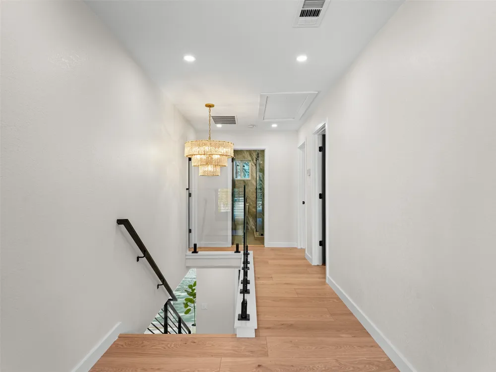 3008 Cedarlawn Circle Austin, TX 78723