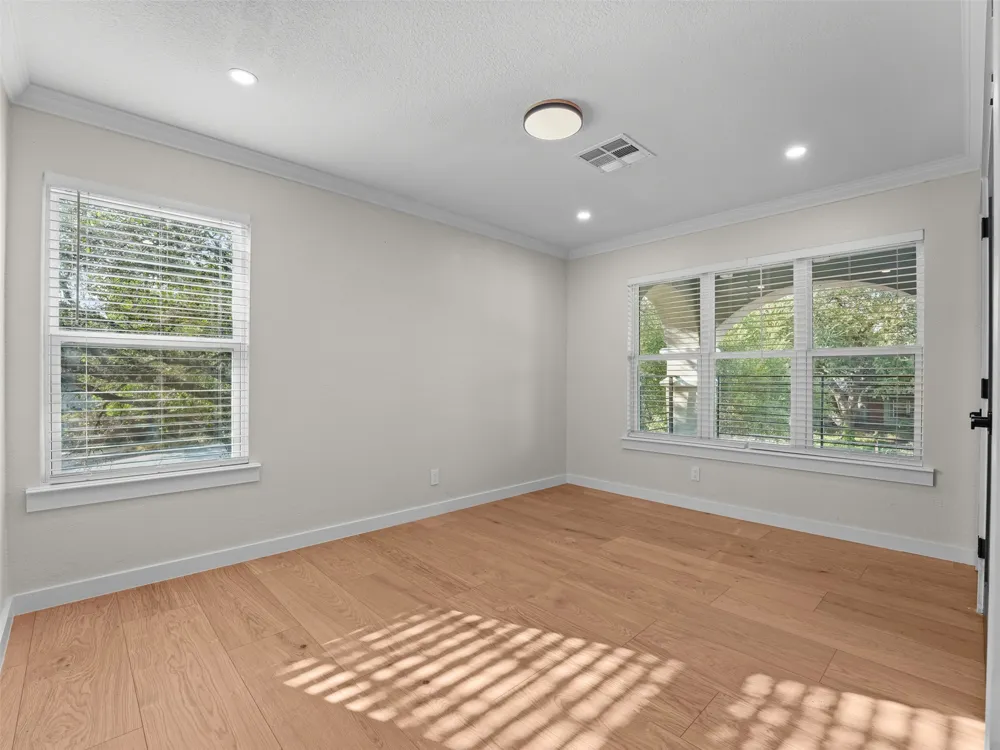 3008 Cedarlawn Circle Austin, TX 78723