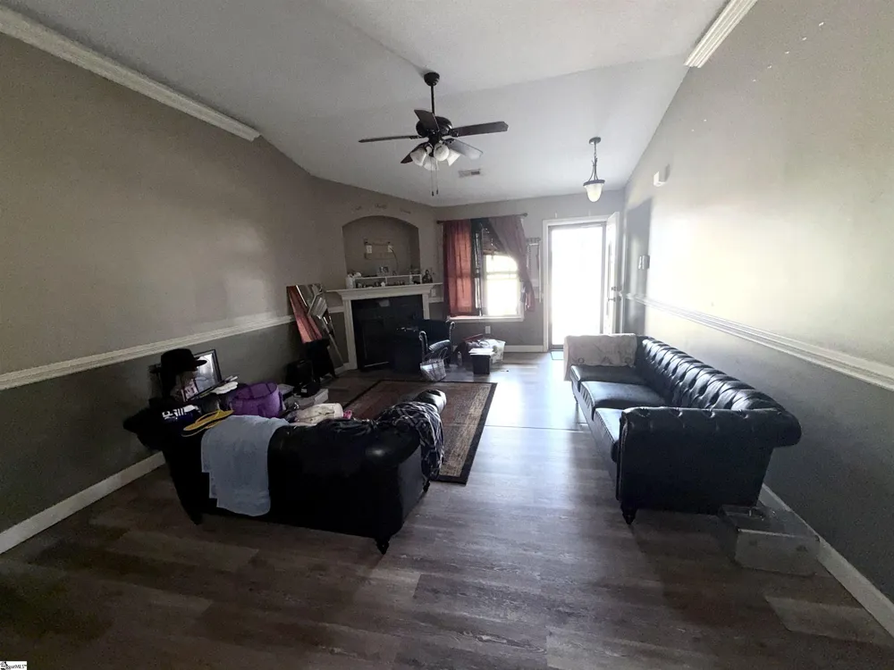 8 Robin Drive Anderson, SC 29626