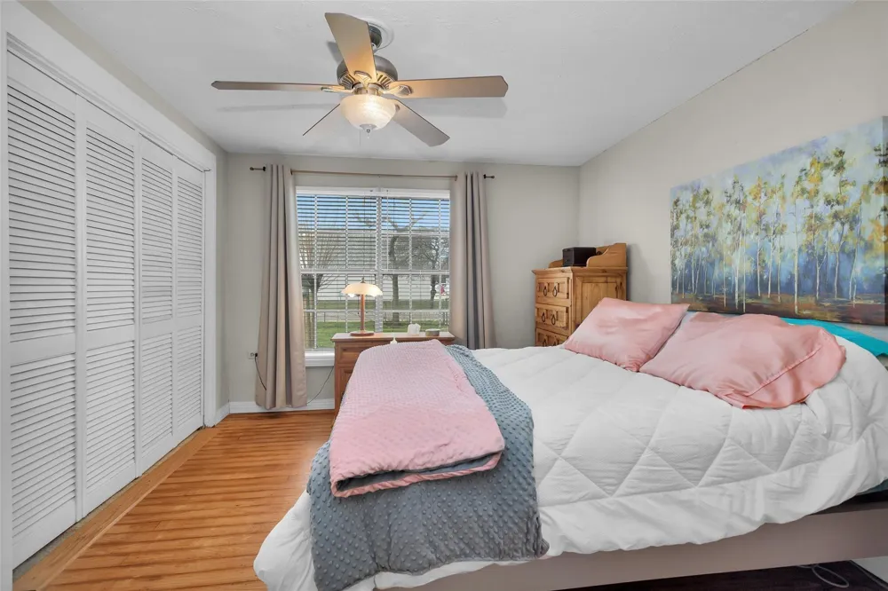 702 W Caroline Street Montgomery, TX 77356