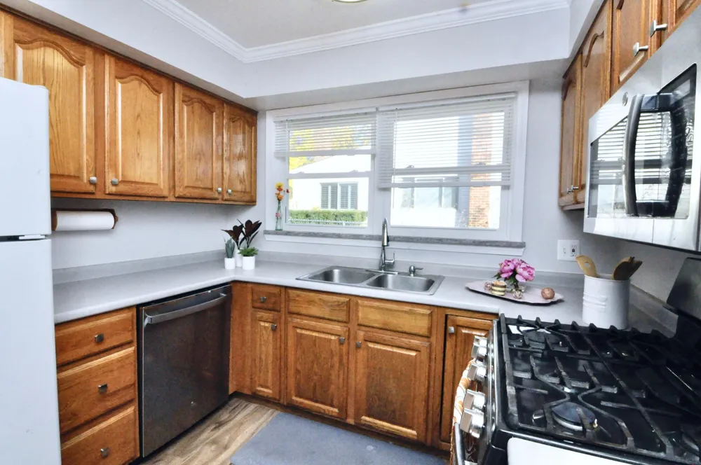 3127 Plymouth Road Ann Arbor, MI 48105