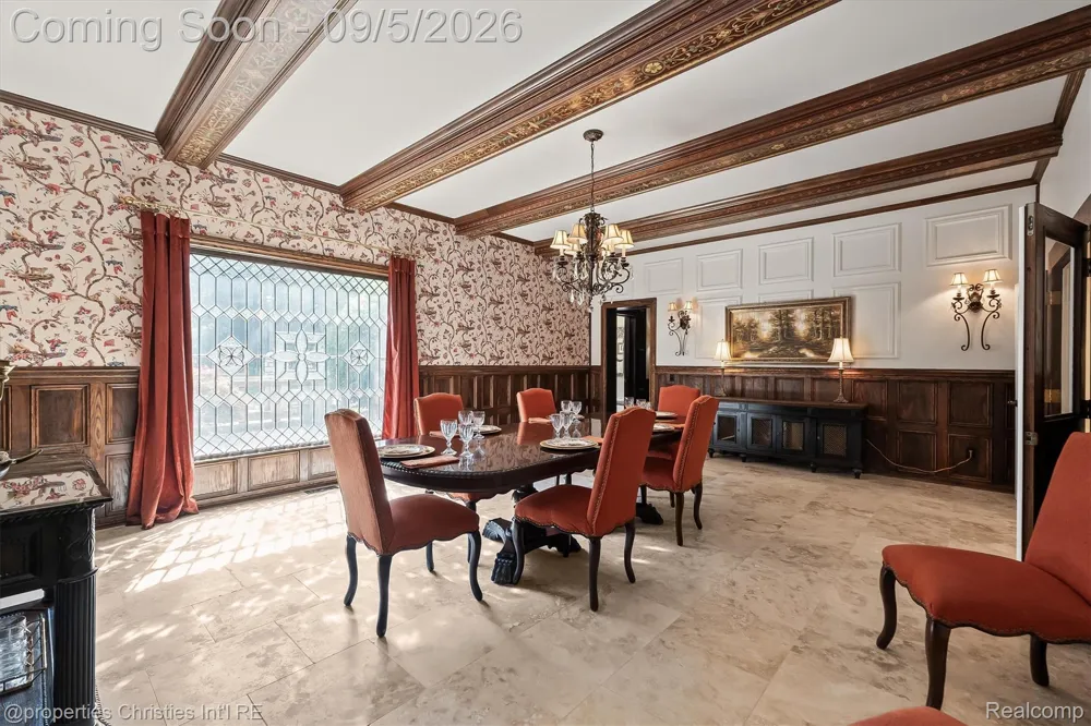 1540 Mill Race Rochester Hills City, MI 48306