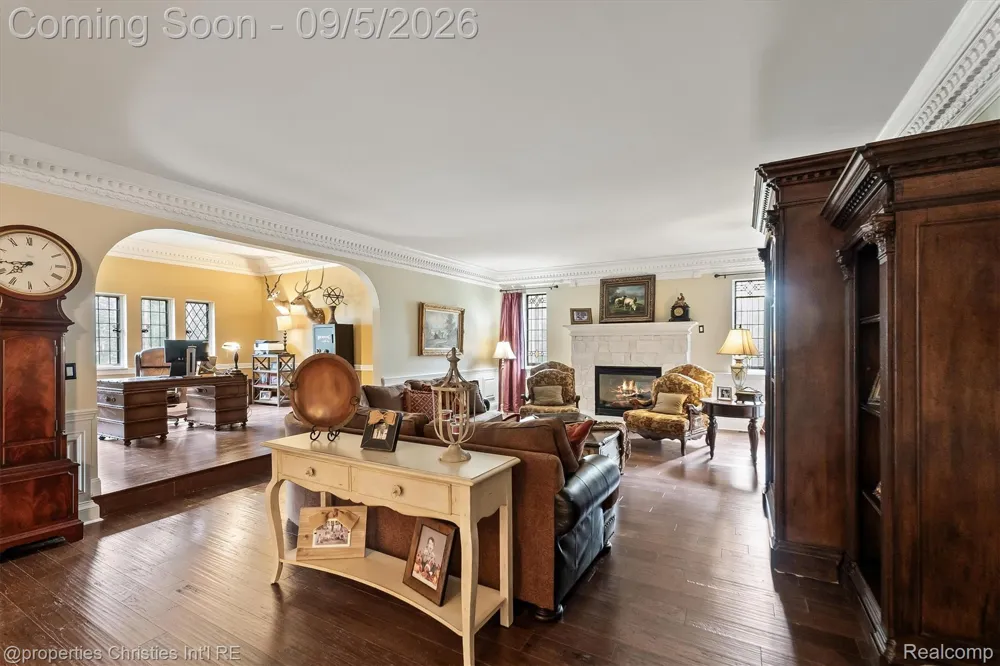 1540 Mill Race Rochester Hills City, MI 48306