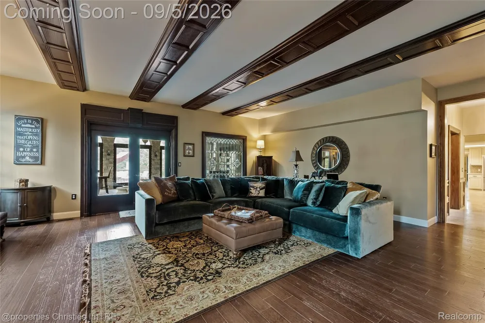 1540 Mill Race Rochester Hills City, MI 48306