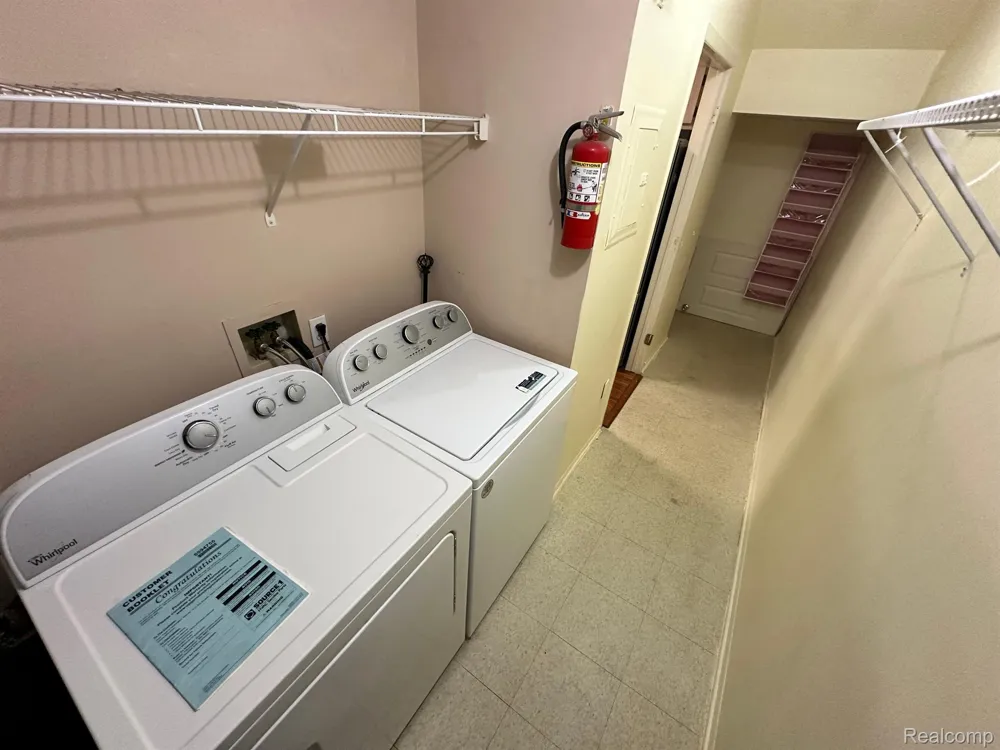 22277 ATLANTIC POINTE Farmington Hills City, MI 48336